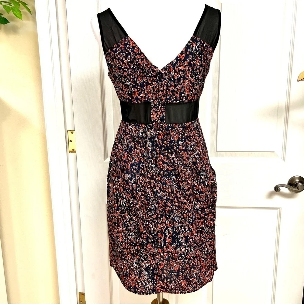 BCBGeneration Women's Size 4 Blue Red Ditzy Floral Motif mesh lined cottagecore